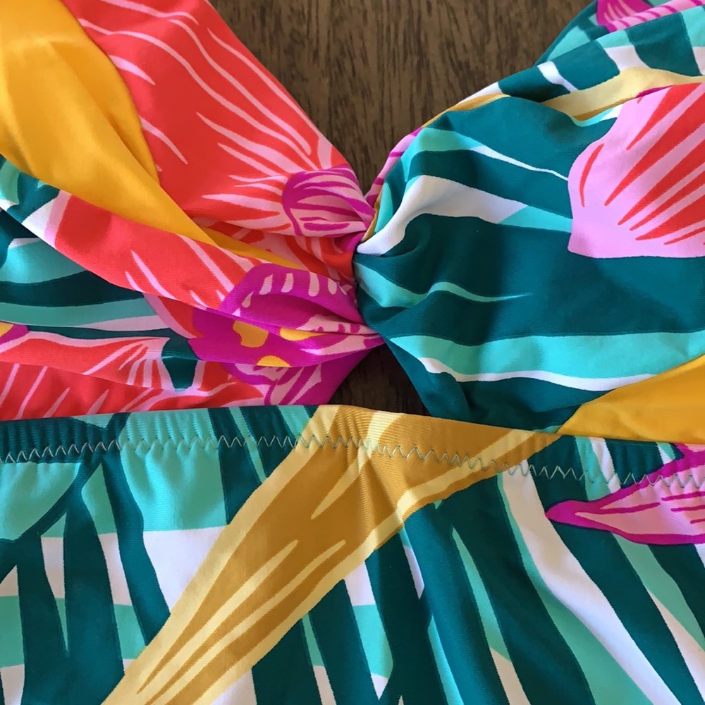 Trina Turk
Terra Nostra Bikini Top - Picture 4 of 8